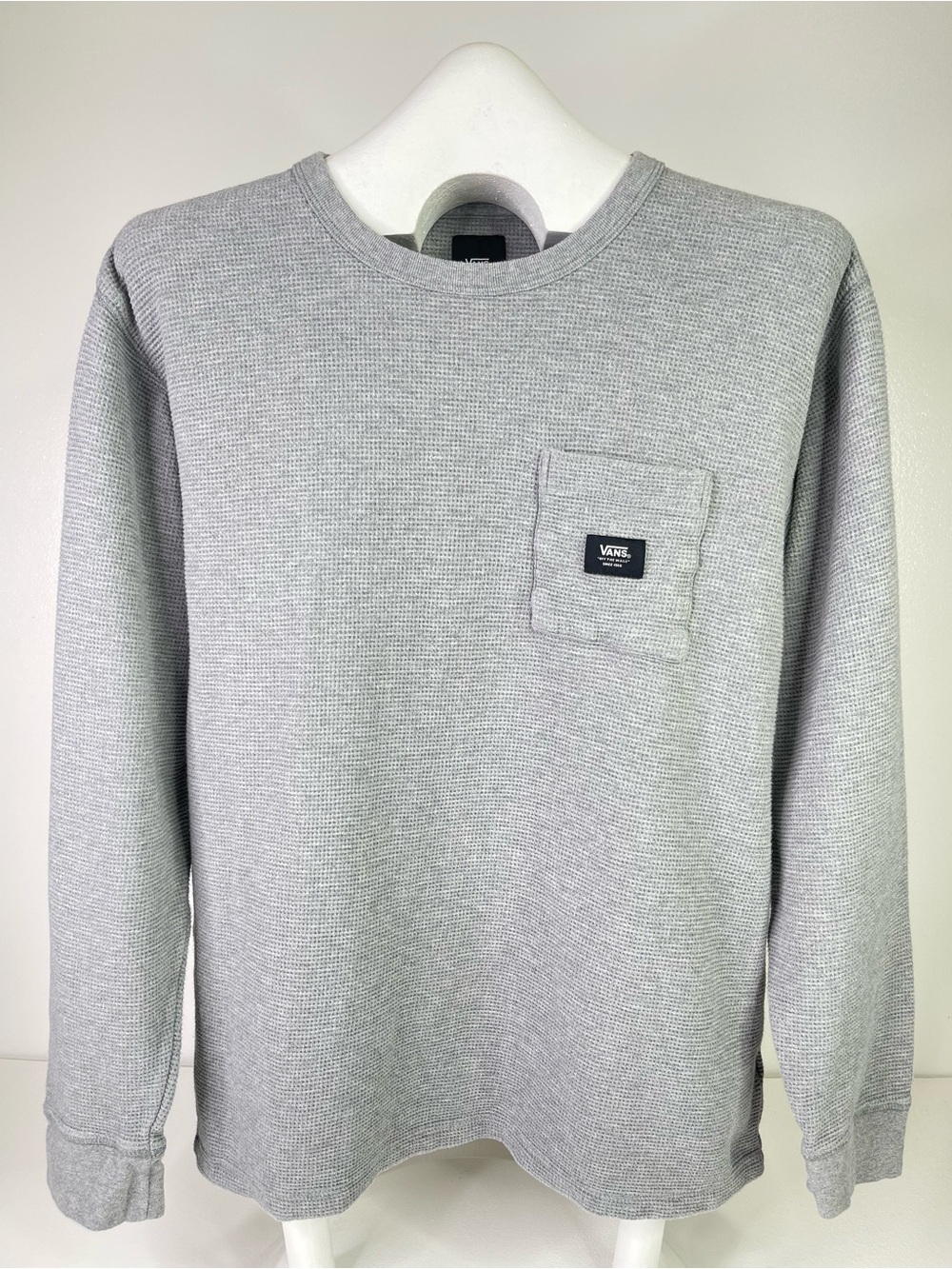 Vans Classic Fit Heather Grey Waffle Knit Pocket Thermal Long Sleeve Shirt Men’s